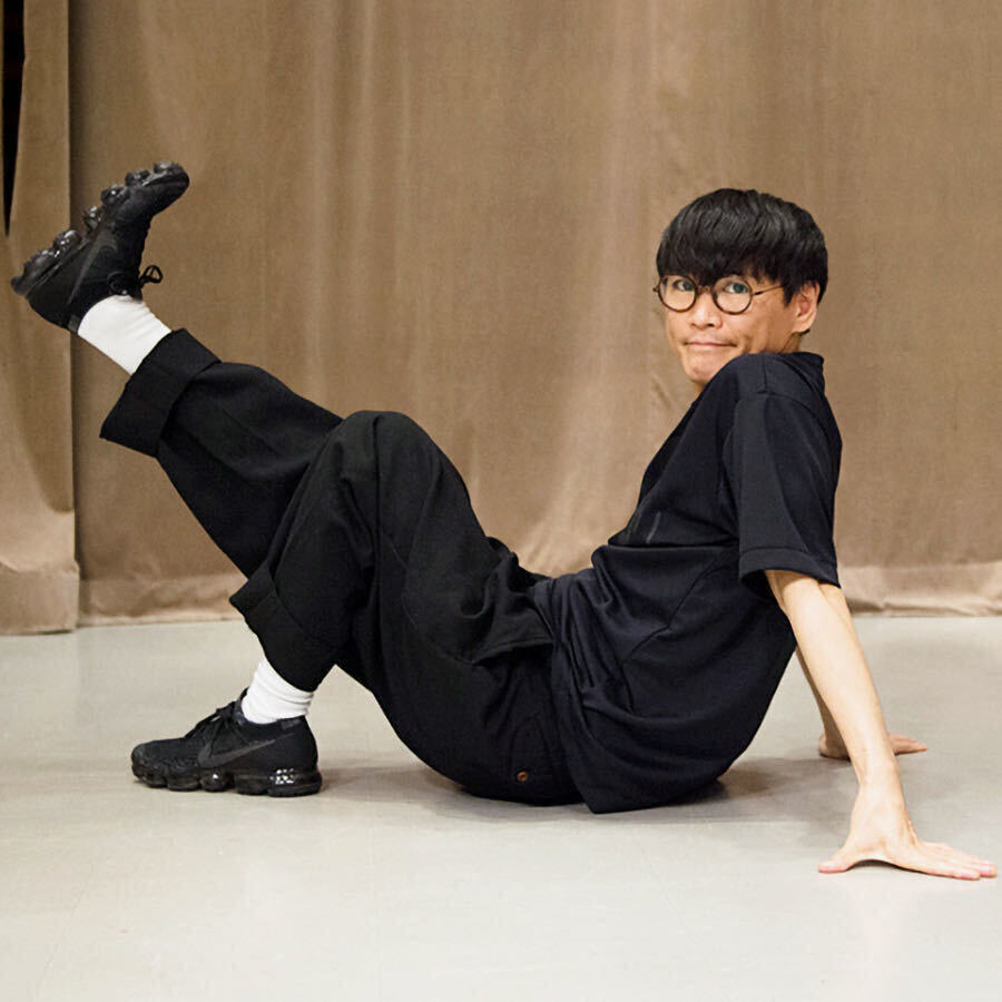 ポリエステル縮絨 タックパンツ 山口一郎 KREVA スラックス ポリエステル縮絨 タックパンツ 山口一郎 KREVA スラックス
