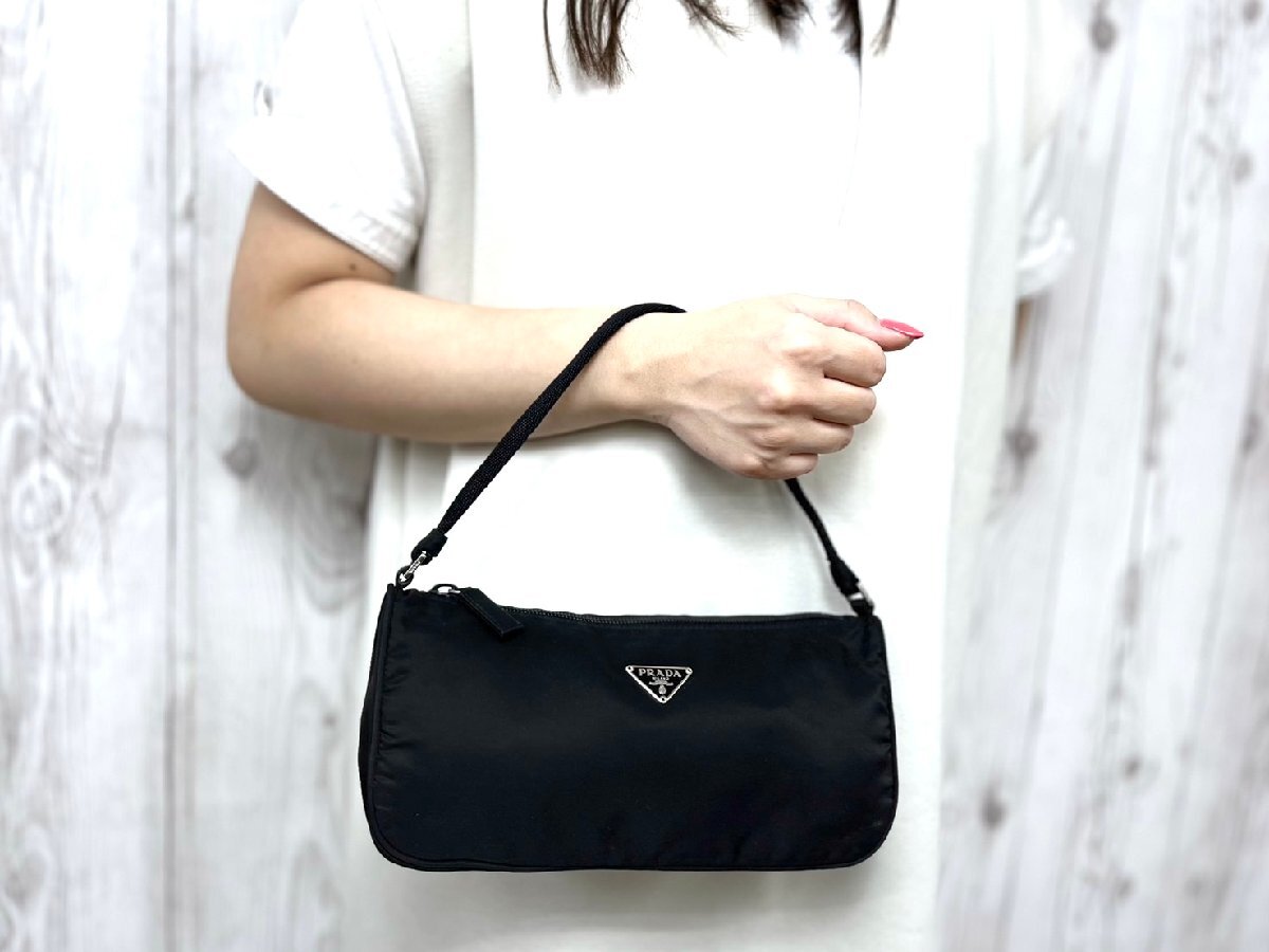 Yahoo!オークション - 極美品 PRADA プラダ テスート Yahoo!オークション - 極美品 PRADA プラダ テスート