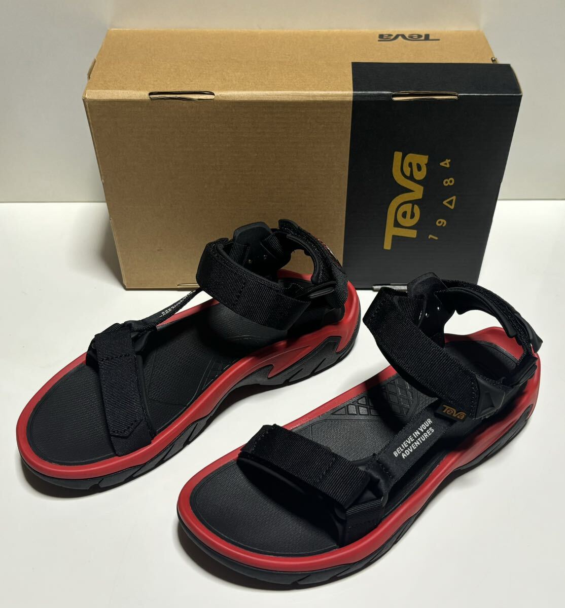 【2024年】お歳暮ギフト FIVE FI TERRA コラボ Teva × 【未使用品】NANGA 10(28.0cm) ファイブ テラ テバ × ナンガ スポーツサンダル 28.0cm
