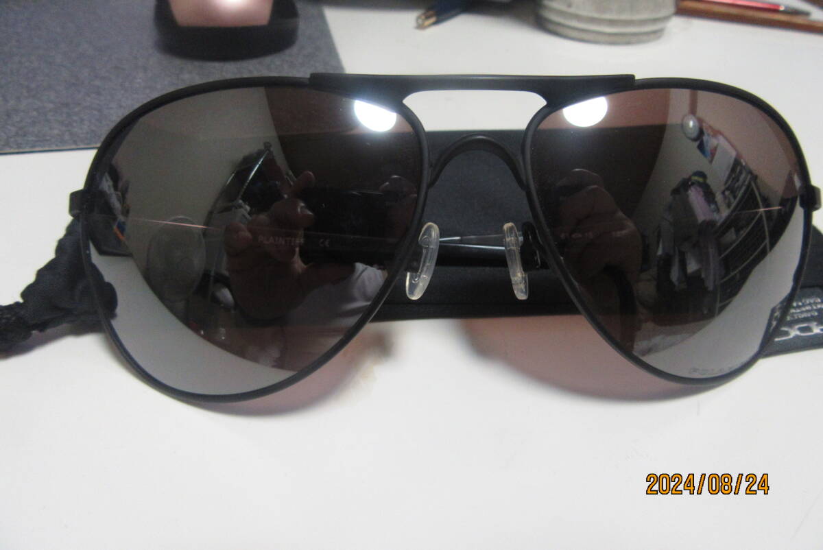送料無料 美品 オークリー Oakley サングラス Plaintiff プレーンティフ 偏光レンズ