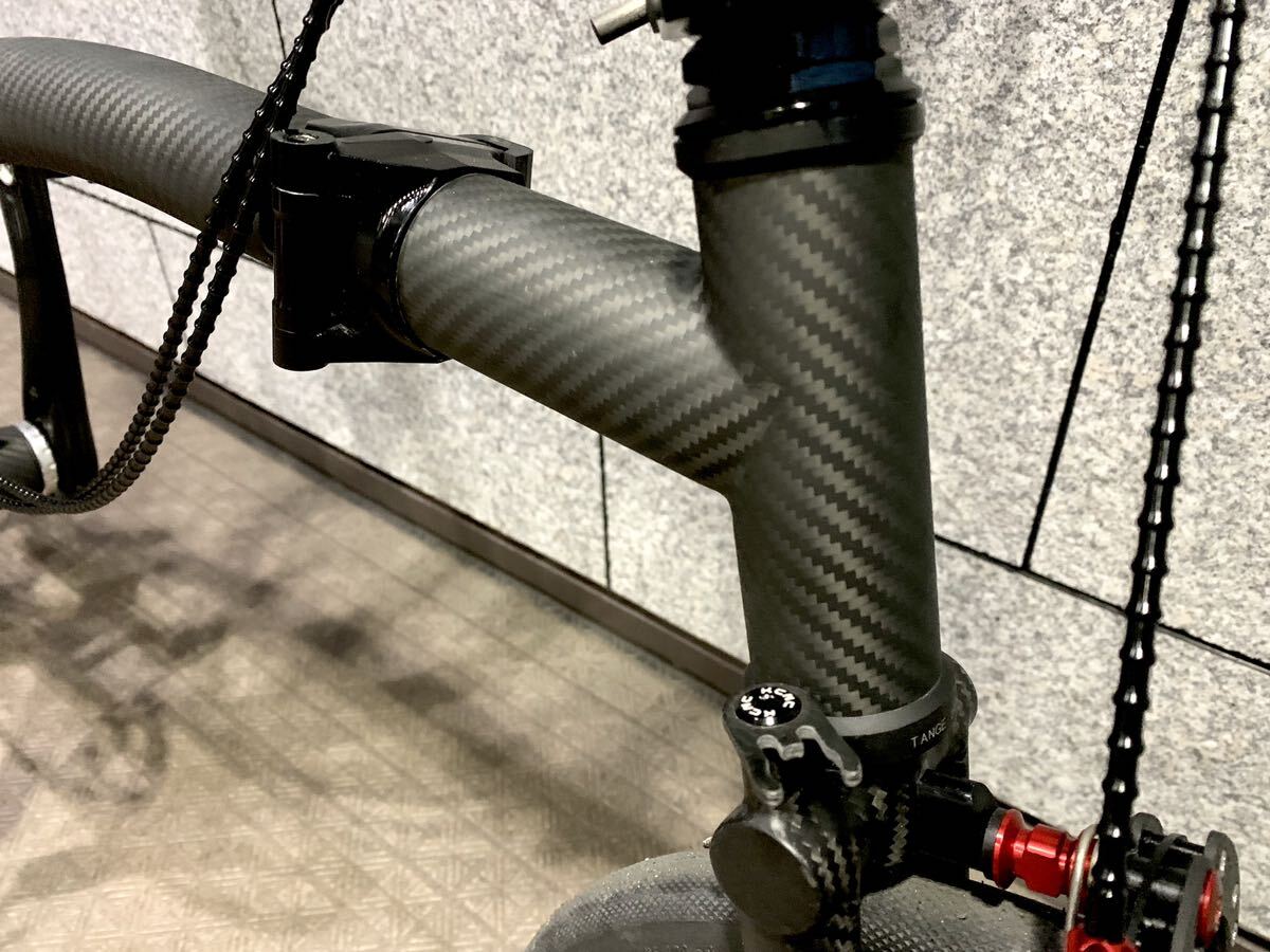 Yahoo!オークション - Brompton用カーボンヒンジクランプ 22g Yahoo!オークション - Brompton用カーボンヒンジクランプ 22g
