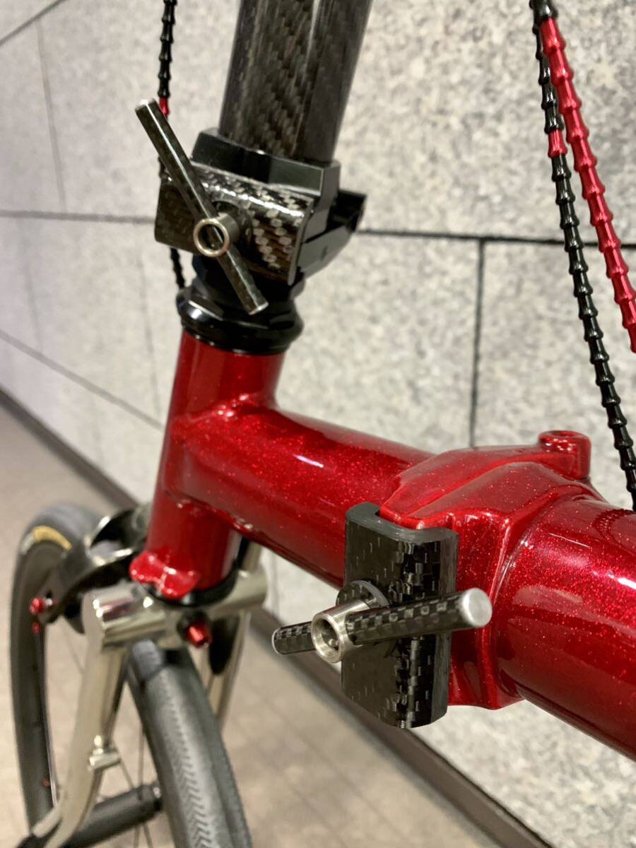Yahoo!オークション - Brompton用カーボンヒンジクランプ 22g Yahoo!オークション - Brompton用カーボンヒンジクランプ 22g