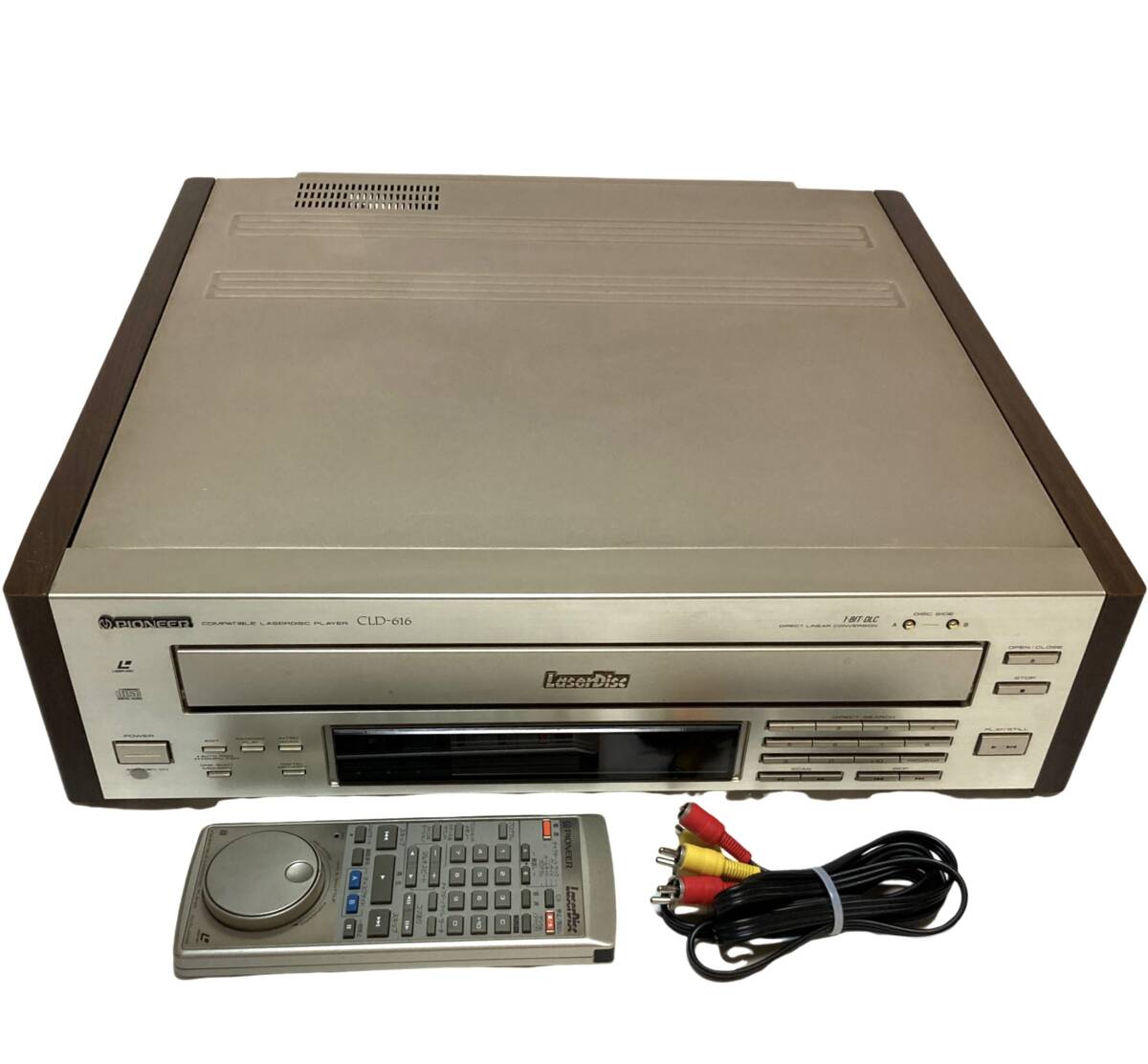 パイオニア CD/CDV/レーザーディスクプレーヤー CLD-616