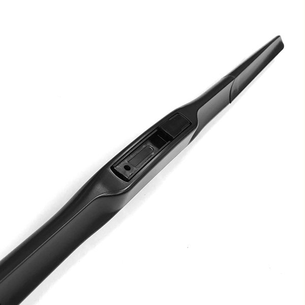 日産 セレナ用 C26前期 エアロワイパー 2本セット 650mm x 300mm 日産 セレナ用 C26前期 エアロワイパー 2本セット 650mm x 300mm