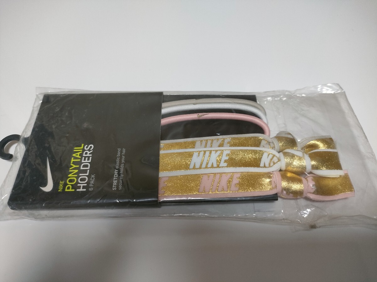 NIKEトレーニングアクセサリー　ヘアゴム　ブレスレット　人気カラー