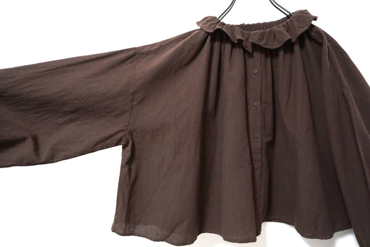 新品 Samansa Mos2 可愛らしい一枚 コットンリネンフリルブラウス_画像3