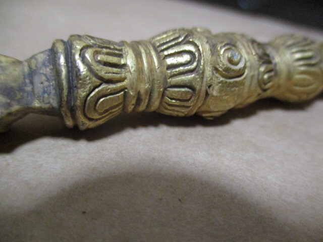 密教法具 独鈷杵 古箱付き R43-3 銅製 密教法具 独鈷杵 古箱付き R43-3 銅製