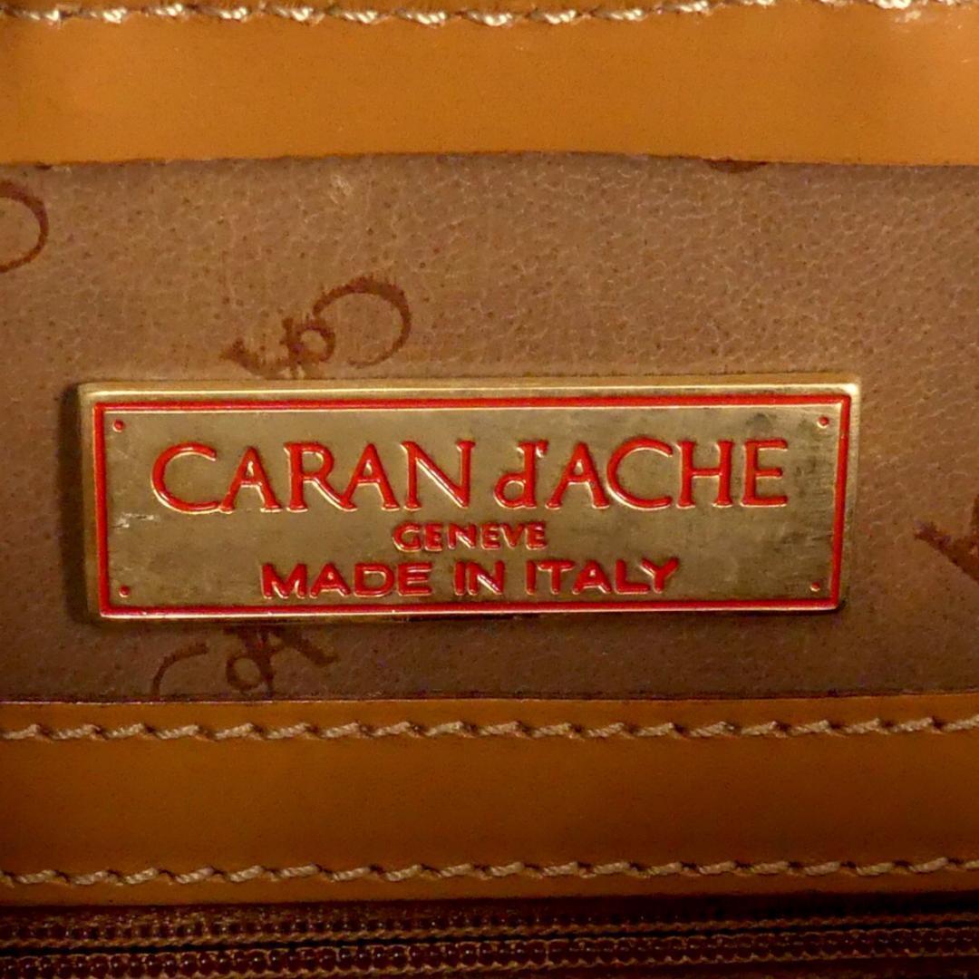 即決 イタリア製 CARAN d'ACHE レザーダレスバッグ カラン 即決 イタリア製 CARAN d'ACHE レザーダレスバッグ カラン