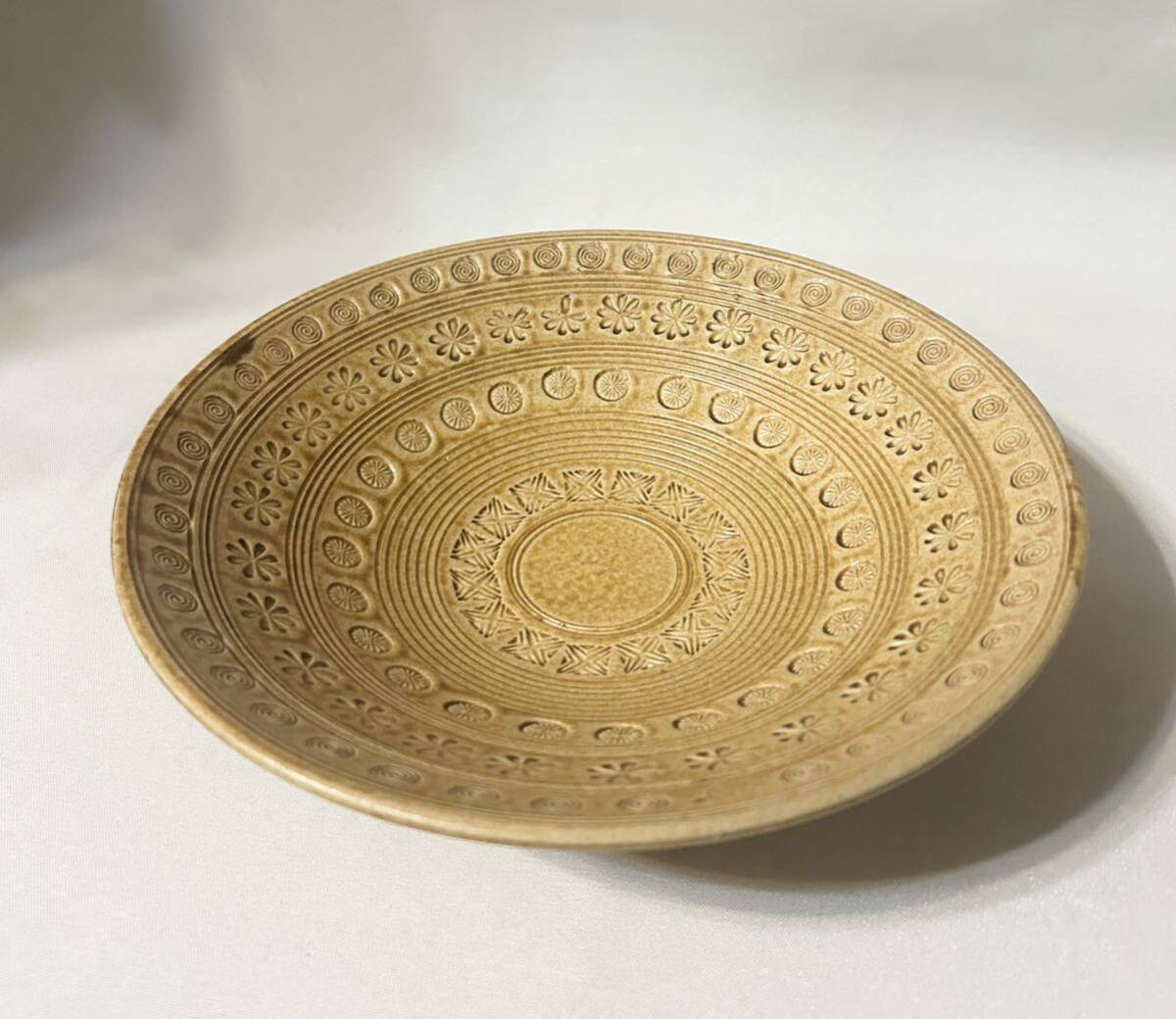 黄瀬戸 菖蒲 菓子器 茶道具 銘々皿 皿 鉢 陶器 茶道 時代物 作家 黄瀬戸 菖蒲 菓子器 茶道具 銘々皿 皿 鉢 陶器 茶道 時代物 作家