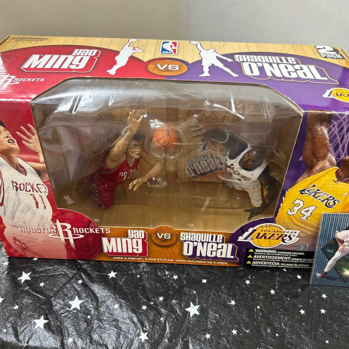 NBA McFarlane Series 5 Yao Ming / Shaquille O'Neal Figure NBA McFarlane Series 5 Yao Ming / Shaquille O'Neal Figure