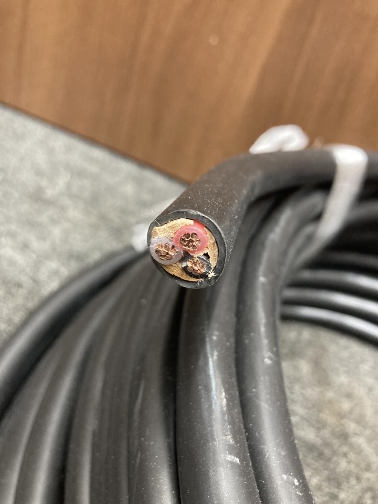 013♪未使用品♪古河電工 フルカワ CVケーブル 30m 3×8sq 約10kg 013♪未使用品♪古河電工 フルカワ CVケーブル 30m 3×8sq 約10kg