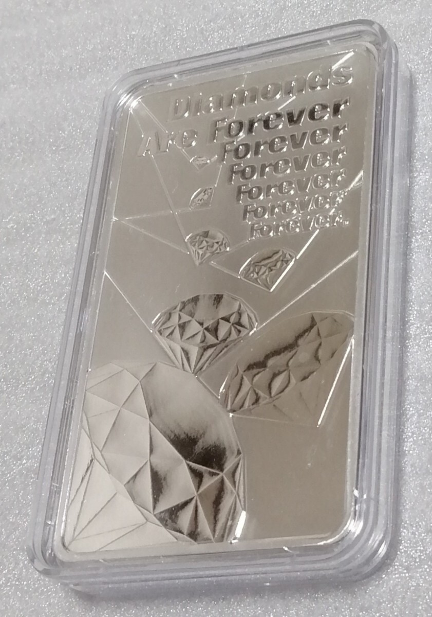 10オンス イギリス 007 ダイヤモンドは永遠に 純銀 バー 工芸品