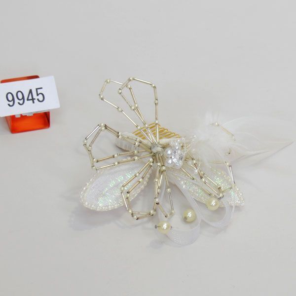 髪飾り 美しい 大きな 花 ビーズ 新品 （株）安田屋 NO9945