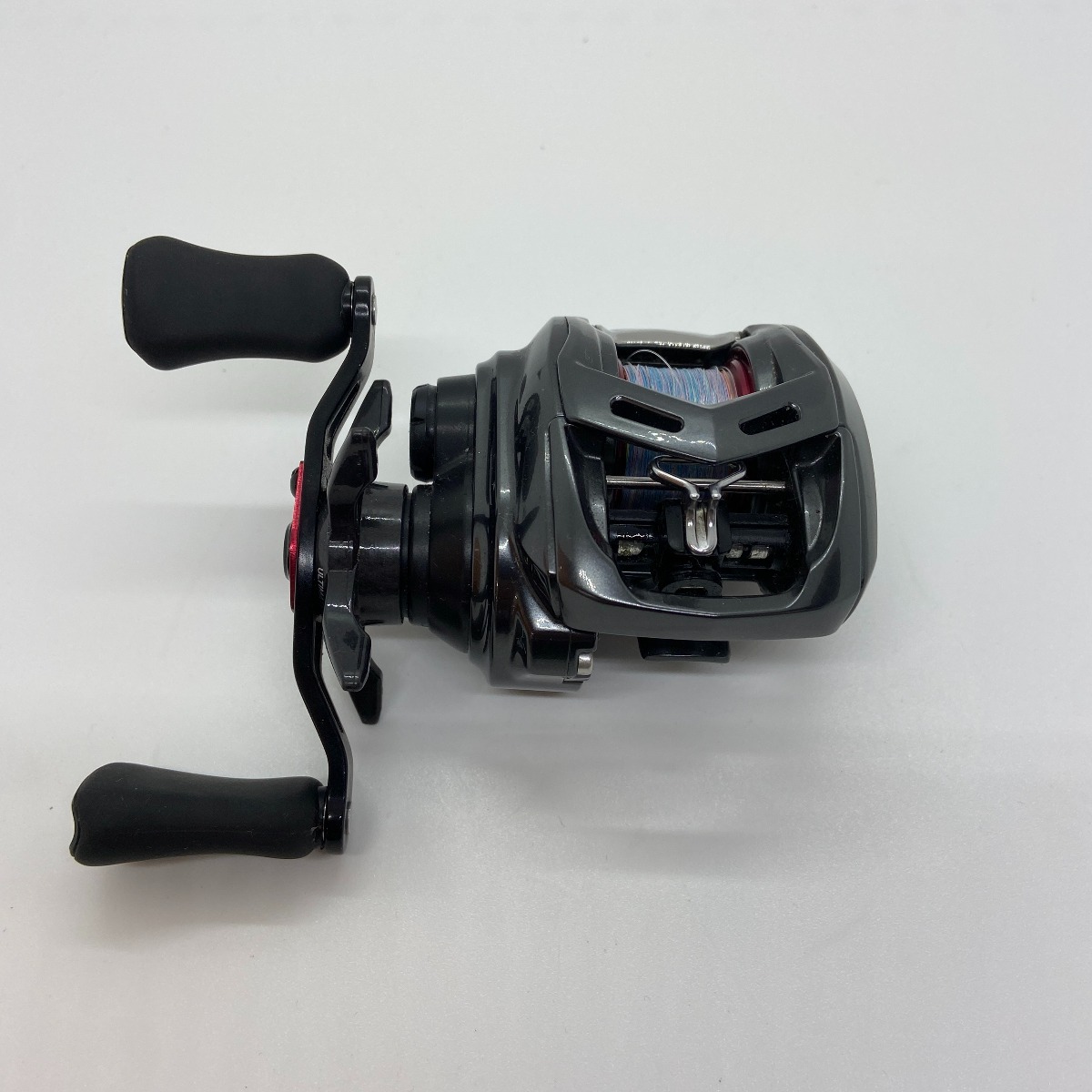 ΨΨ DAIWA ダイワ ベイトリール　20アルファスエアツイン8.6L 00631511 やや傷や汚れあり