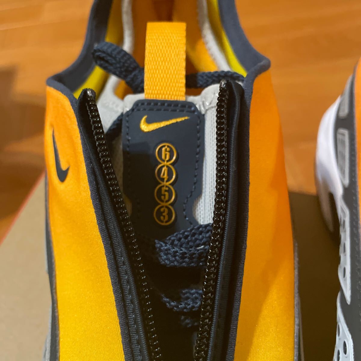 新品『NIKE』WMNS AIR MAX SNDR 「CANYON」 ナイキ エアマックスサンダー 國內正規(guī)品 スニーカー 11 29cm