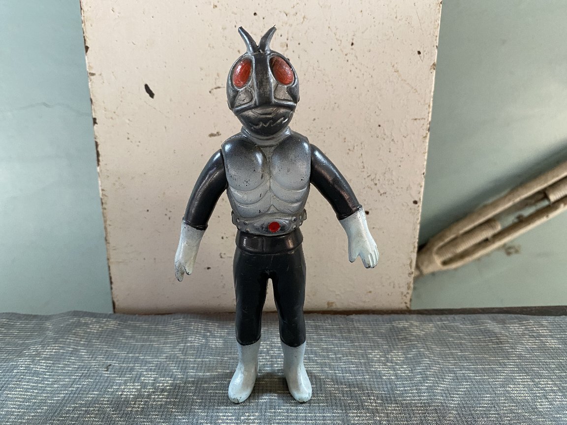 Yahoo!オークション - 旧バンダイ 仮面ライダー ソフビ バンザイ Yahoo!オークション - 旧バンダイ 仮面ライダー ソフビ バンザイ