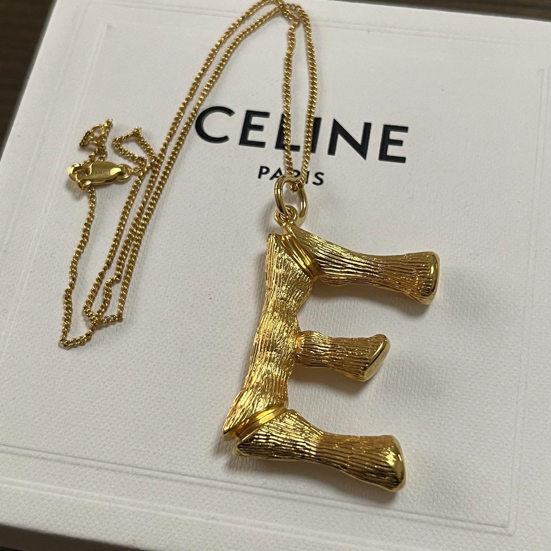 希少フィービー期】CELINE イニシャルチャーム「H」フィービー期 希少フィービー期】CELINE イニシャルチャーム「H」フィービー期