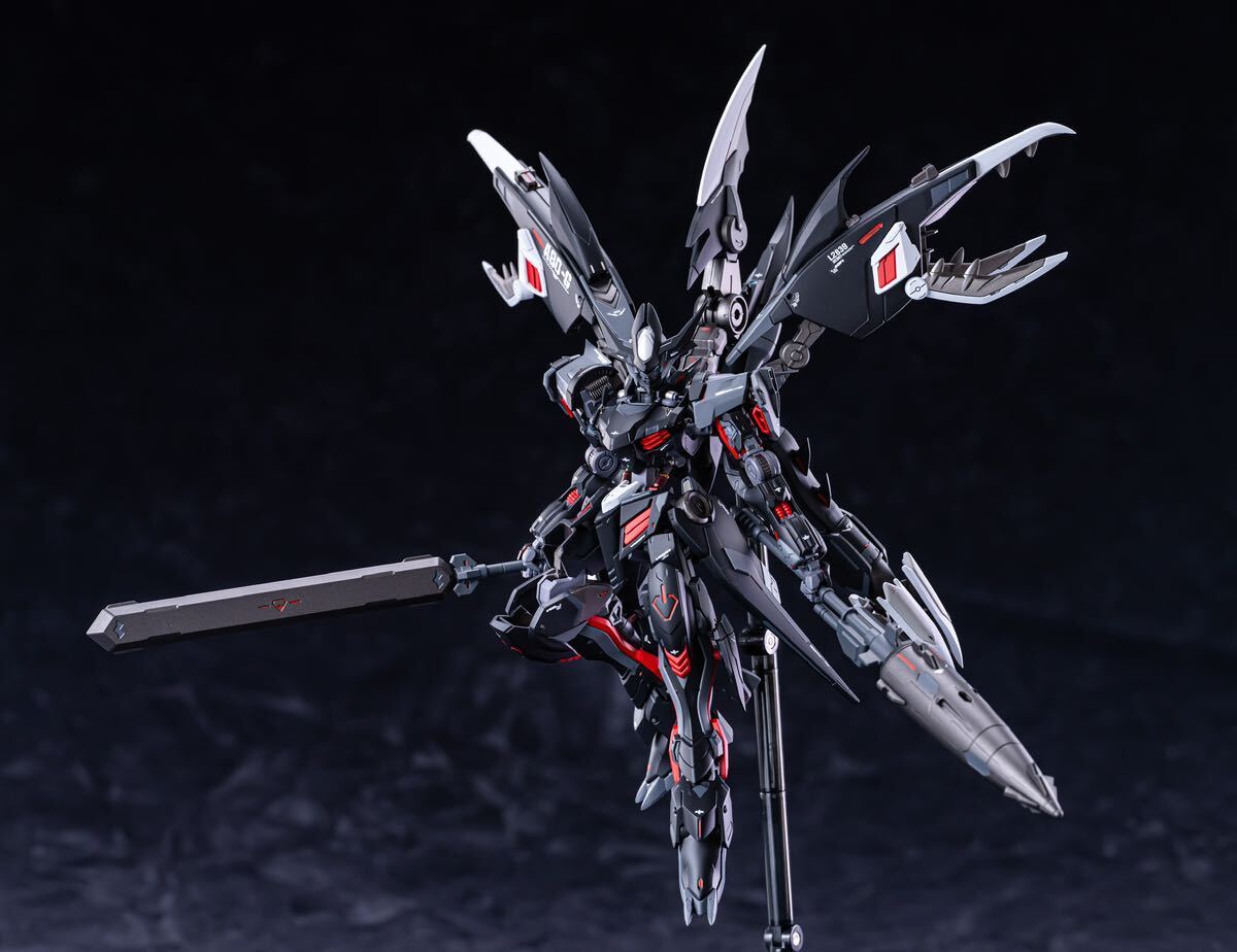 ガンダムアメイジングバルバトスルプス 全塗装＆改造 模型・プラモデル