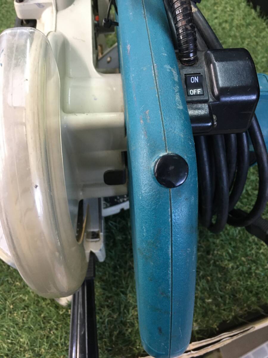 中古品】makita(マキタ) 190mm卓上スライドマルノコ LS0712 中古品】makita(マキタ) 190mm卓上スライドマルノコ LS0712