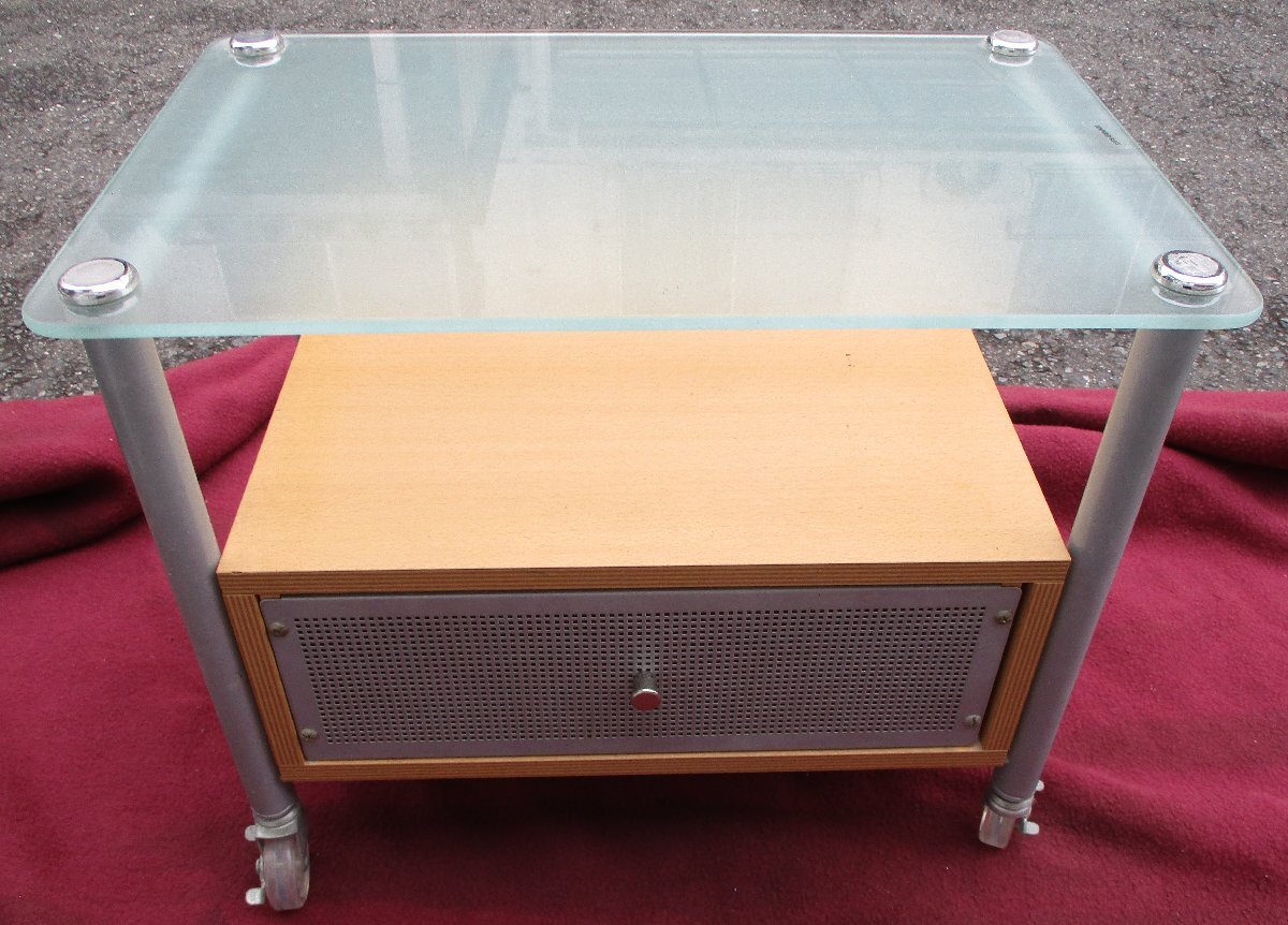 ☆シンプルでお部屋に溶け込むデザインのテレビ臺 天面ガラスがお灑落な収納ラック◆TV周りをすっきり1,991円