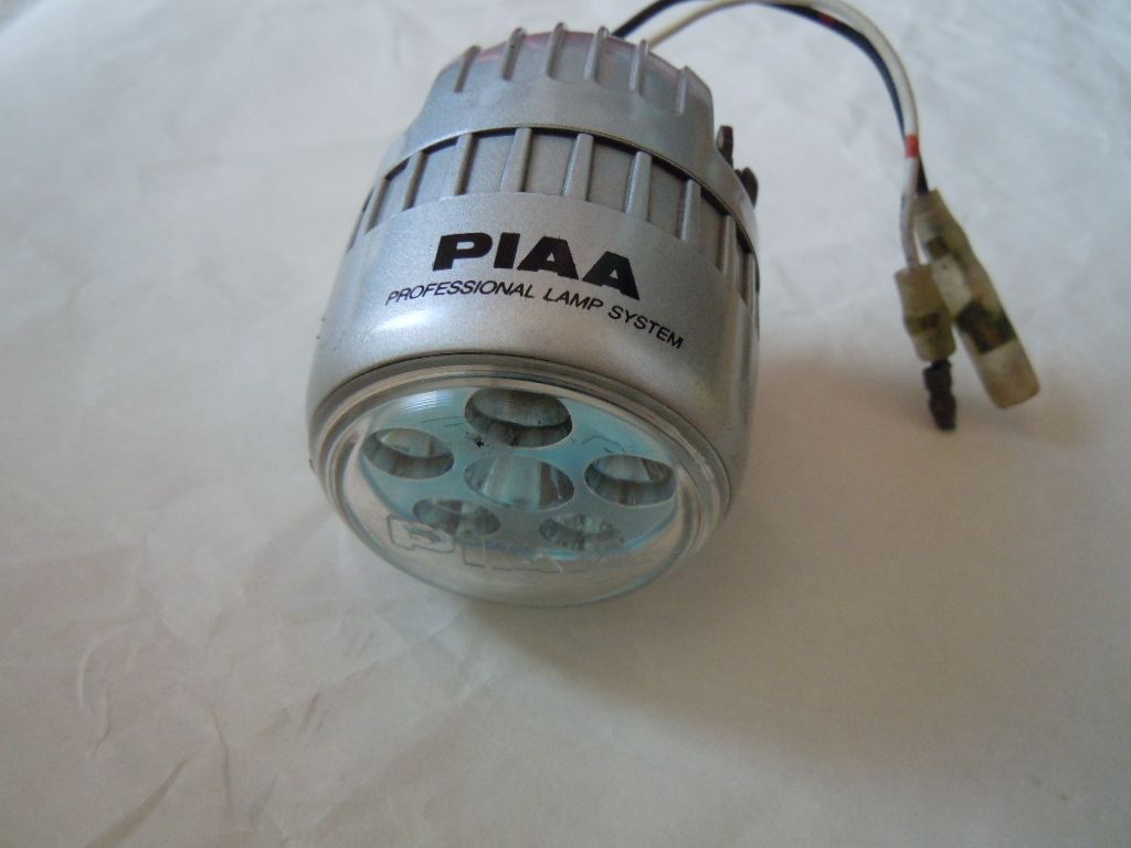 PIAA LEDフォグランプ シルバー 中古品