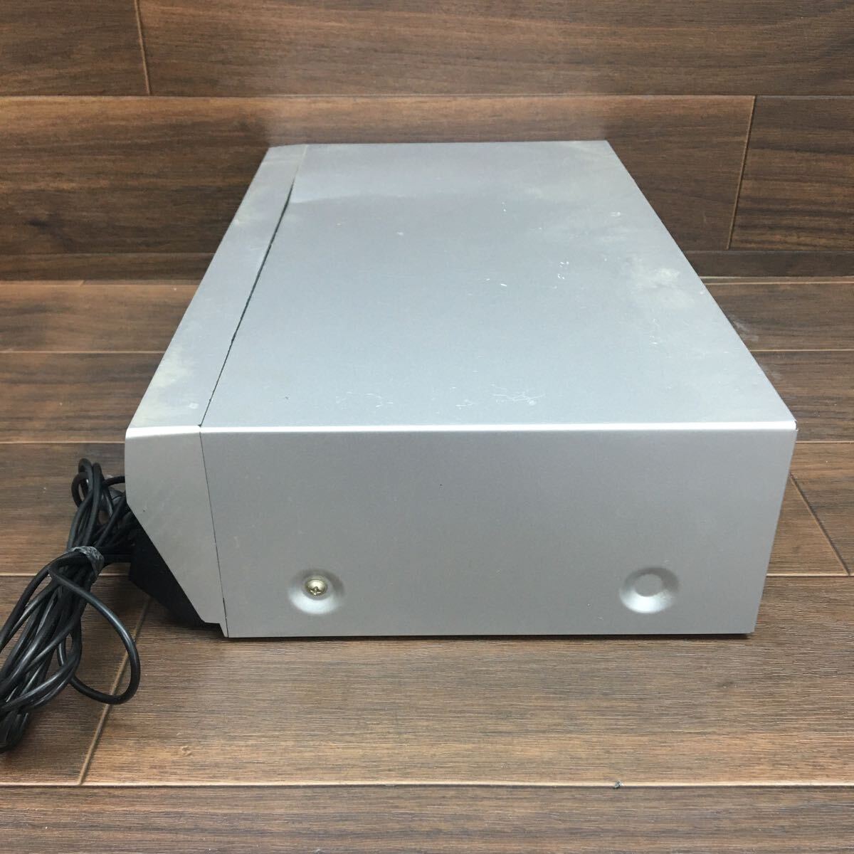 US240823 B-94 Panasonic パナソニック VHSビデオデッキ NV-HV62 US240823 B-94 Panasonic パナソニック VHSビデオデッキ NV-HV62