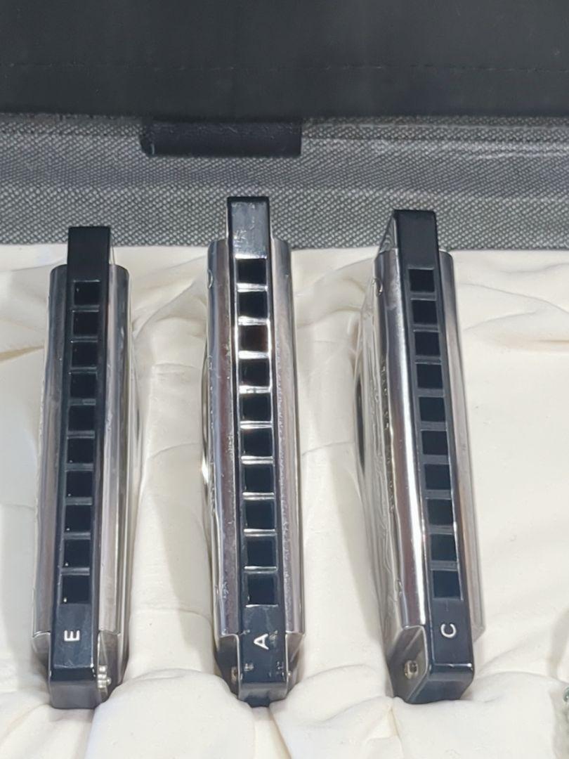長渕剛 ハーモニカ TOMBO トンボ ホルダー 弾き語り ケース付き 長渕剛 ハーモニカ TOMBO トンボ ホルダー 弾き語り ケース付き