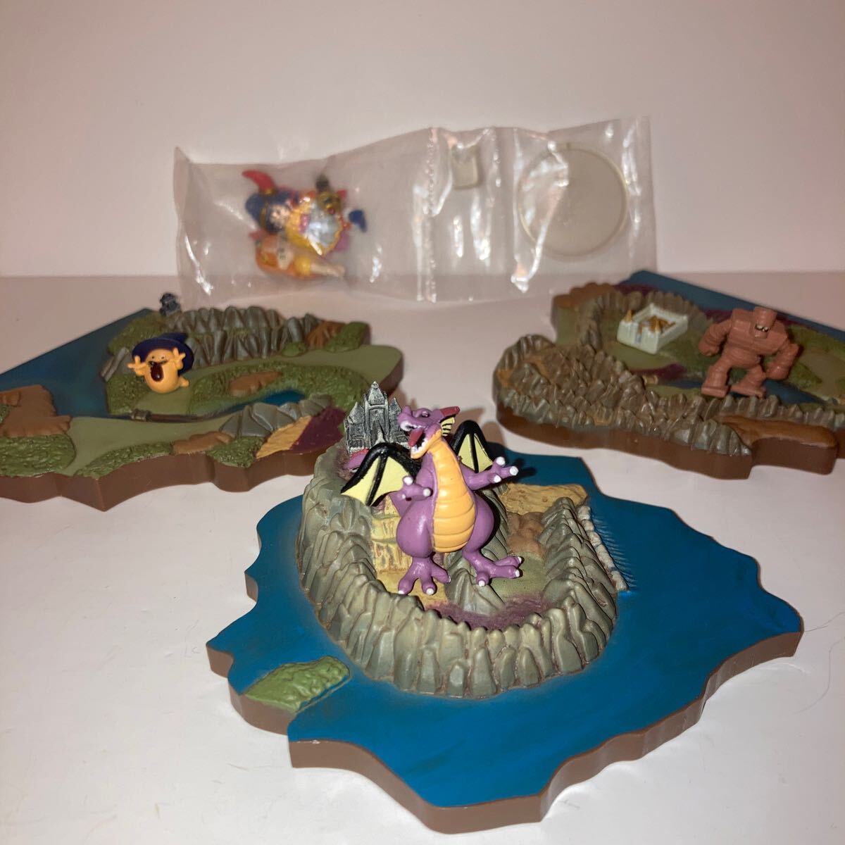 ドラゴンクエスト キャラクターフィギュアコレクション ジオラマ ドラゴンクエスト キャラクターフィギュアコレクション ジオラマ