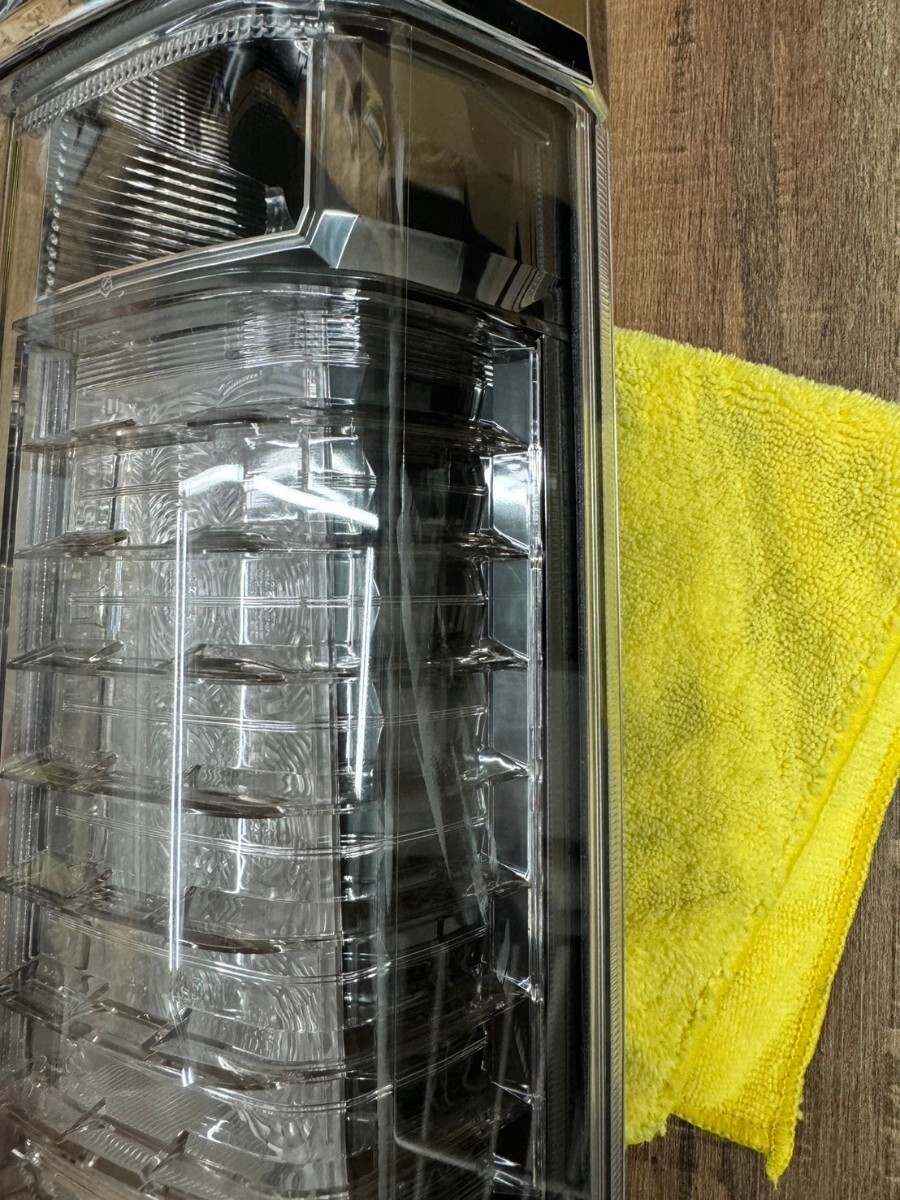 【中古】 ホンダ NBOX テールランプ右 ※傷有_画像5