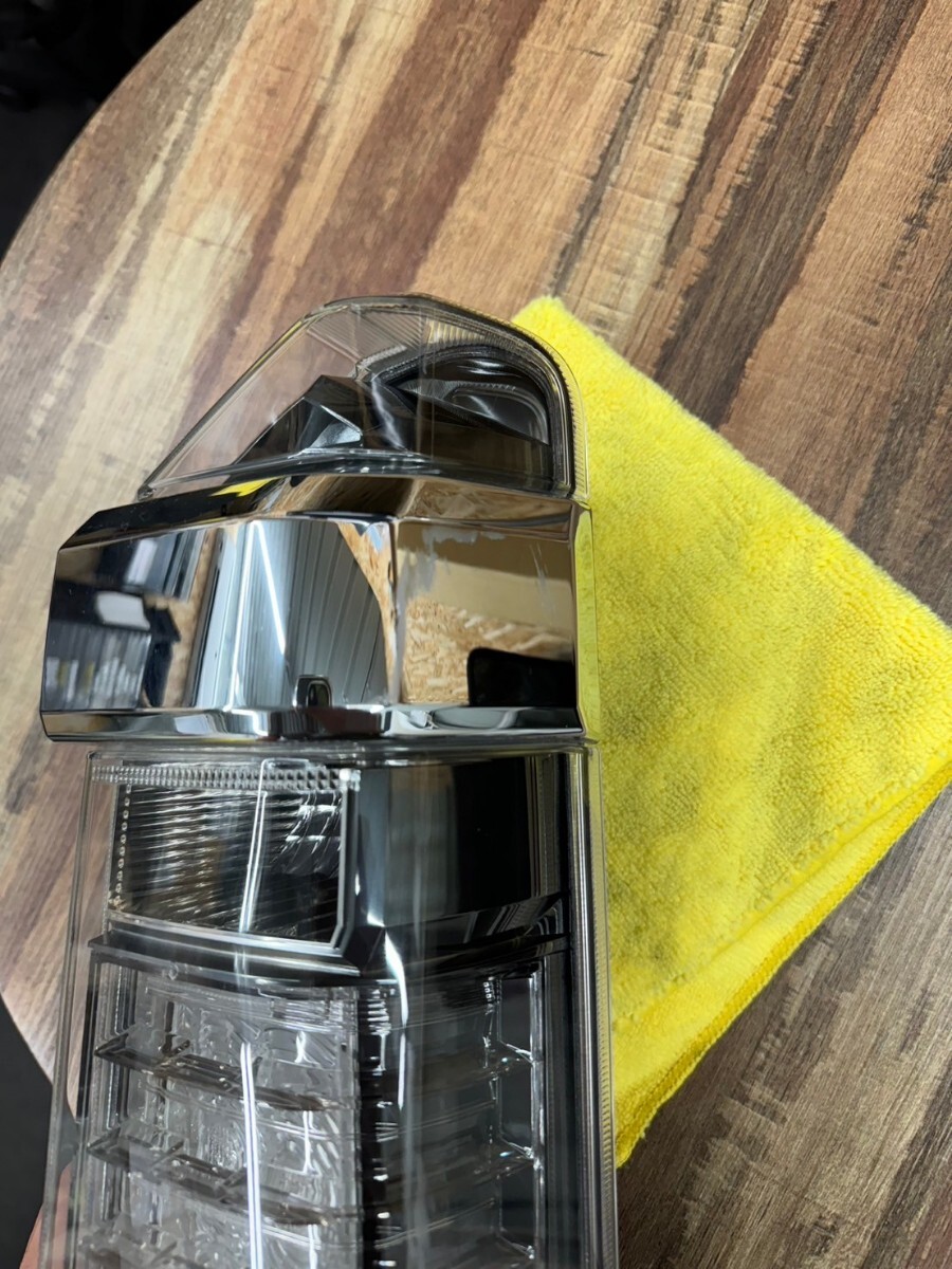 【中古】 ホンダ NBOX テールランプ右 ※傷有_画像6