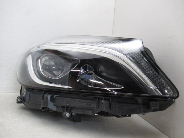 【即決有】 ベンツ Aクラス W176 後期 純正 右 ヘッドライト LED A 176 906 92 00 (n098602)