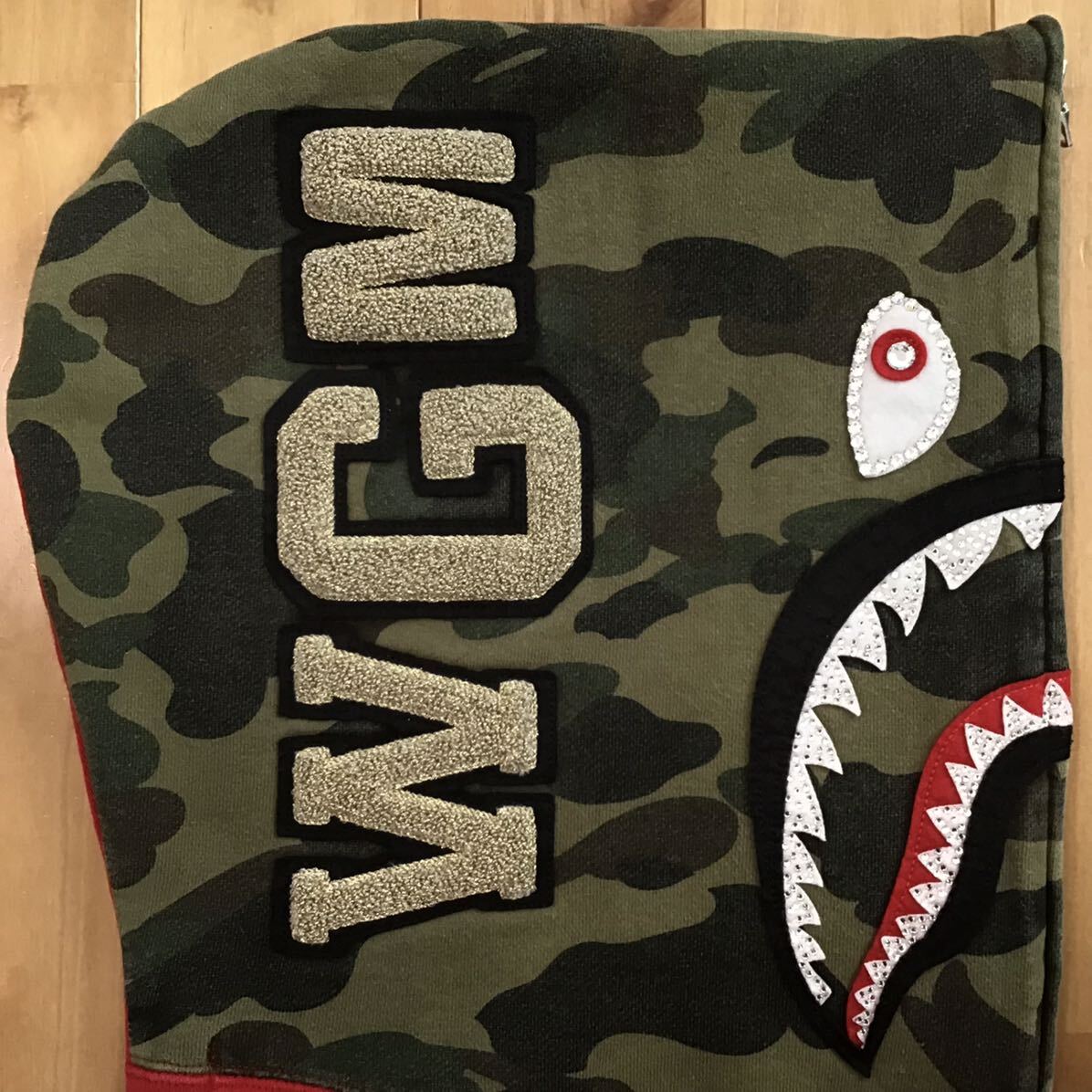 ☆XL☆ スワロフスキー シャーク パーカー shark full zip ☆XL☆ スワロフスキー シャーク パーカー shark full zip