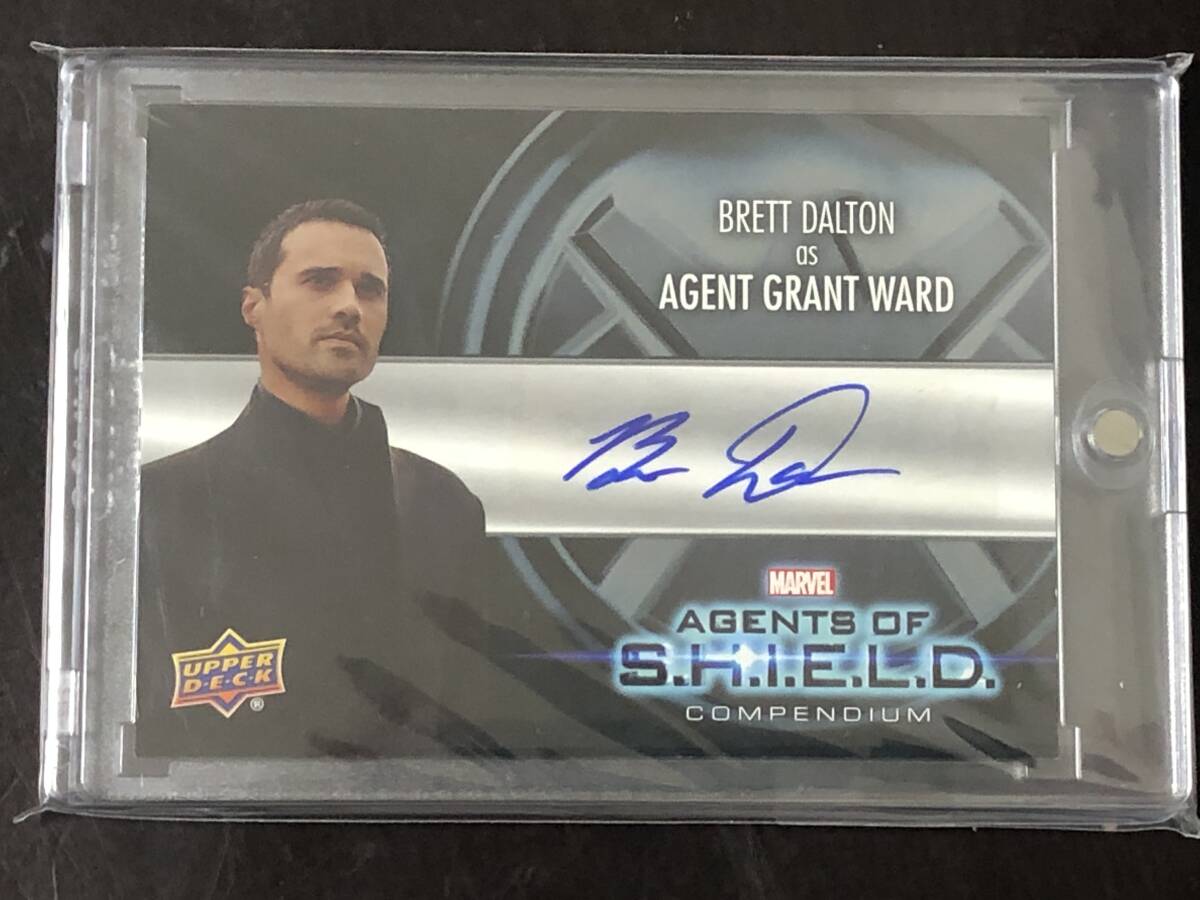 586【Brett Dalton as Agent Grant Ward】UD Marvel's Agents of SHIELD Compendium Actor Autographs