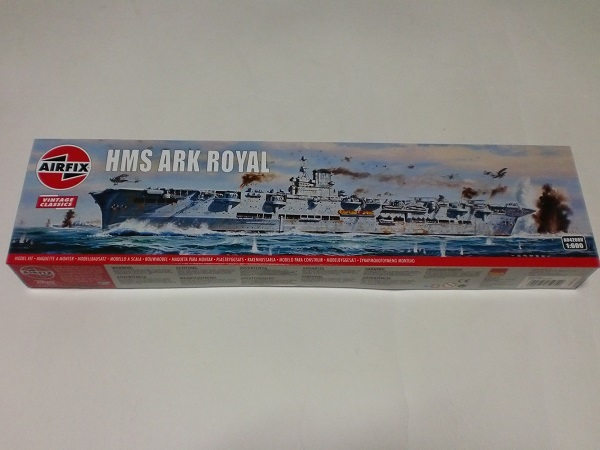 エアフィックス 1/600 イギリス海軍 HMS 航空母艦 アークロイヤル  Navy H.M.S. ARK  AIRFIX 4208