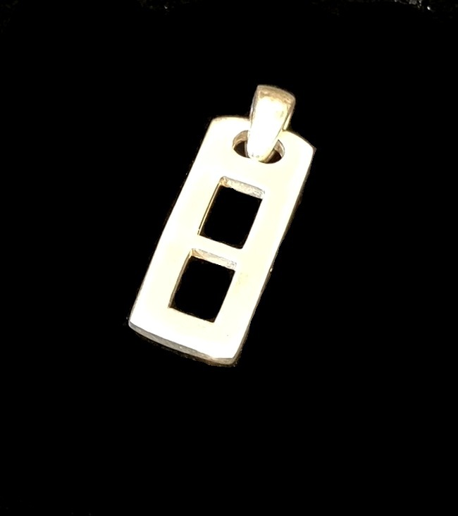 半額2000円→1100円　 silver　シルバートップ　925 デザインプレート　ペンダント　２４０８０９