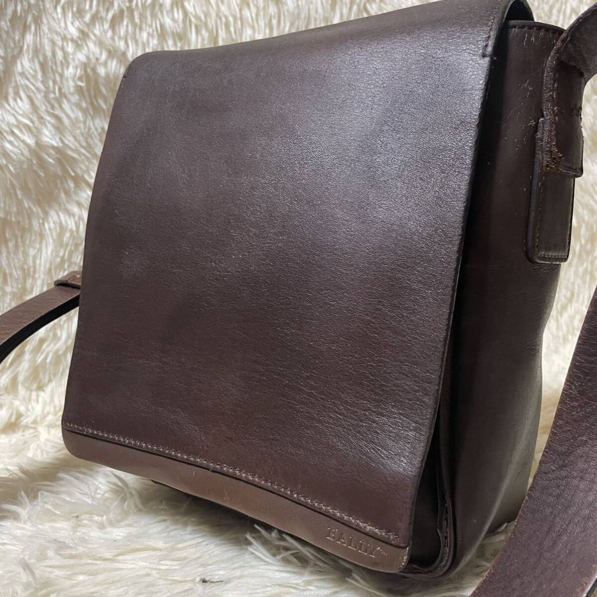 1円 良品 ●BALLY バリー ショルダーバッグ メッセンジャー オールレザー 本革 斜め掛け ブラウン 茶 メンズ ビジネス カメラ
