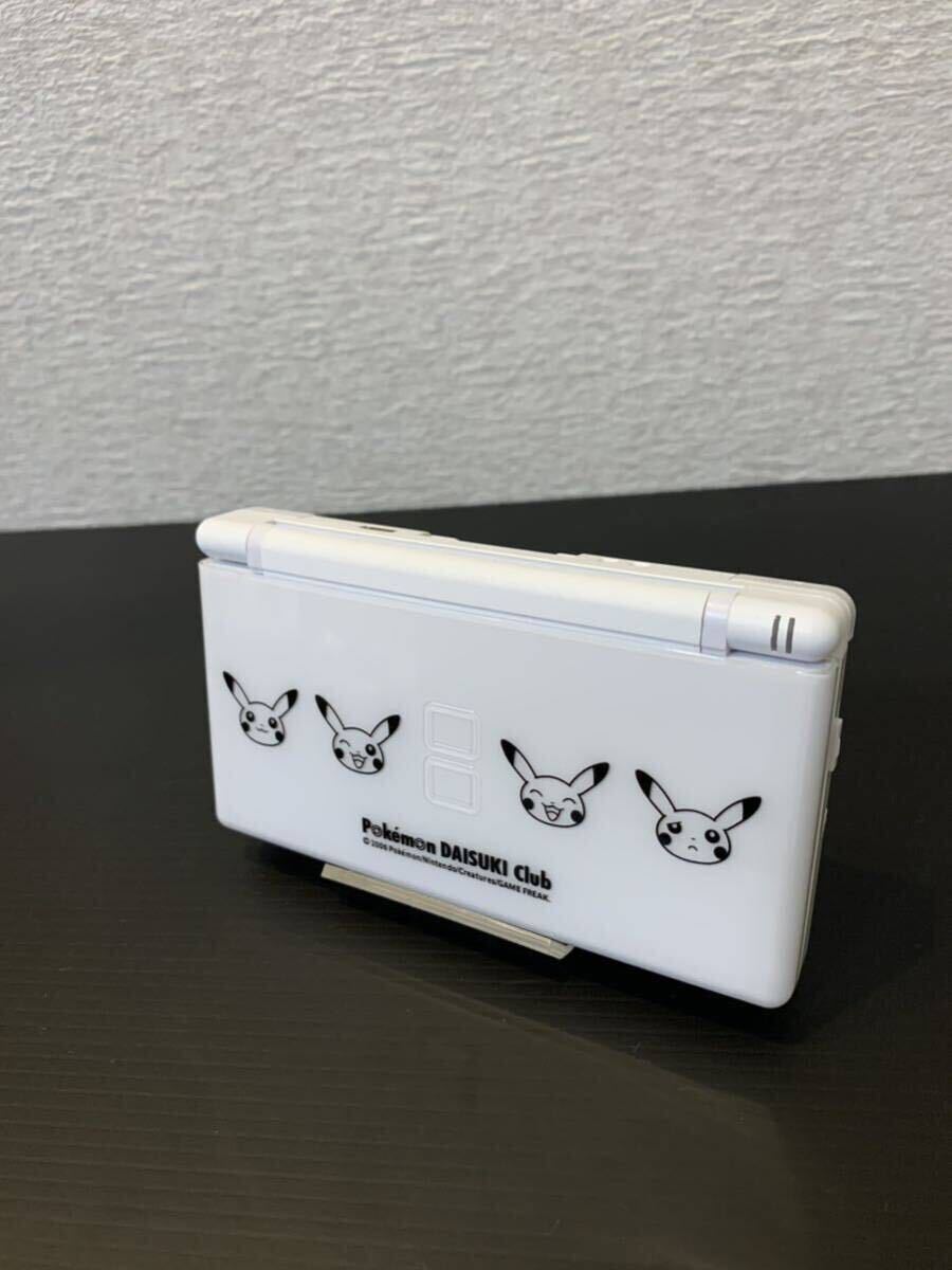 ポケモンセンター 任天堂 Nintendo DS Lite ポケモンだいすきクラブ ピカチュウだいすきバージョン