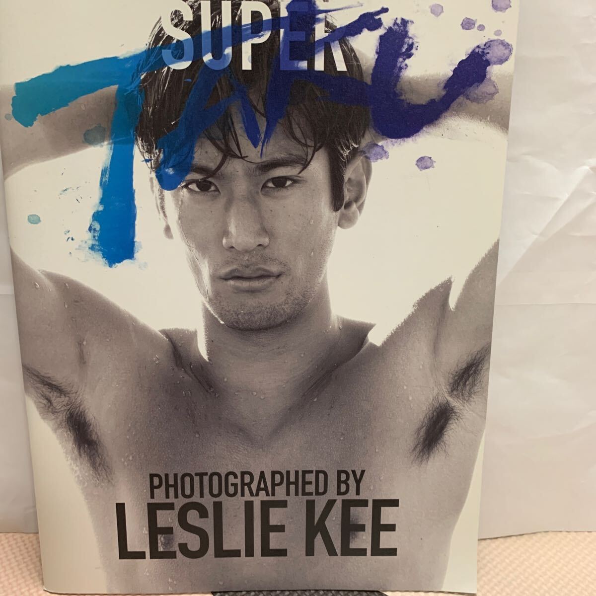 SUPER TAKU Photographed by LESLIE KEE / レスリーキー 中村琢 SUPER TAKU Photographed by LESLIE KEE / レスリーキー 中村琢