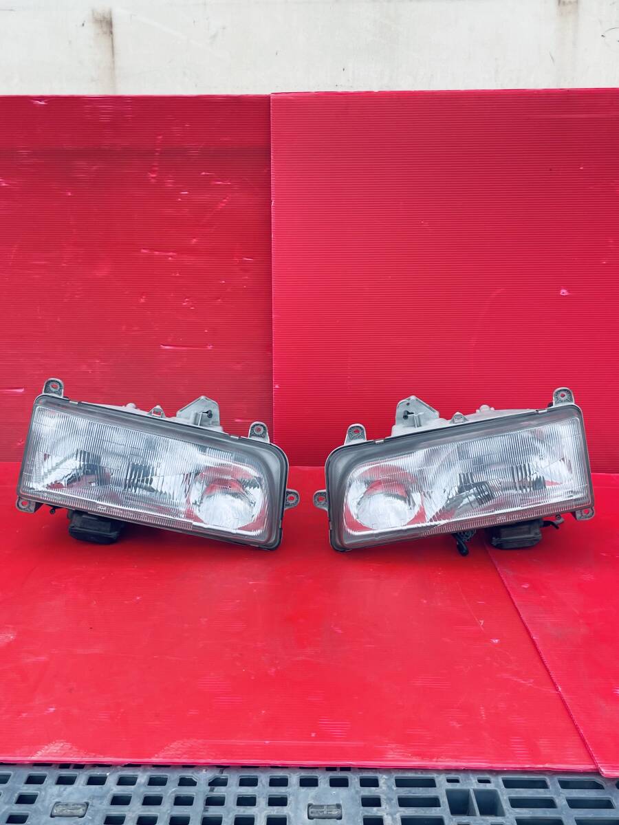 日野 テラヴィ ドルフィン プロフィア HID ヘッドライト ヘッドランプ 左右セット KOITO 110-35814 動作OK Rei1792