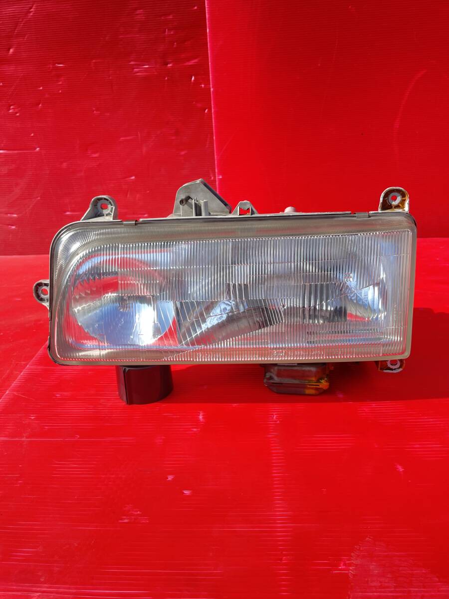 日野 テラヴィ ドルフィン プロフィア HID ヘッドライト ヘッドランプ 左 左側 助手席 KOITO 110-35814 動作OK Rei1817