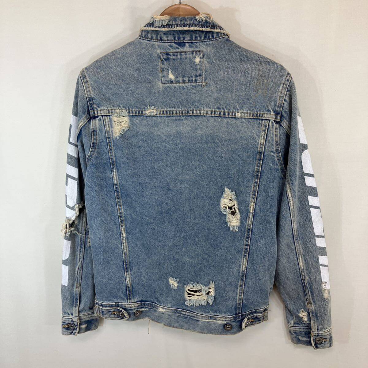 Zara ザラ men's メンズ ディストレスト デニム ジャケット Zara ザラ men's メンズ ディストレスト デニム ジャケット