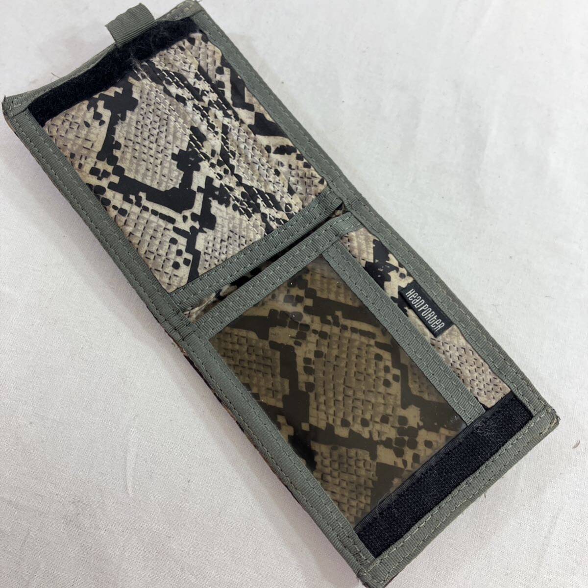 HEAD PORTER ヘッドポーター パイソン柄 財布 ウォレット 総柄 HEAD PORTER ヘッドポーター パイソン柄 財布 ウォレット 総柄