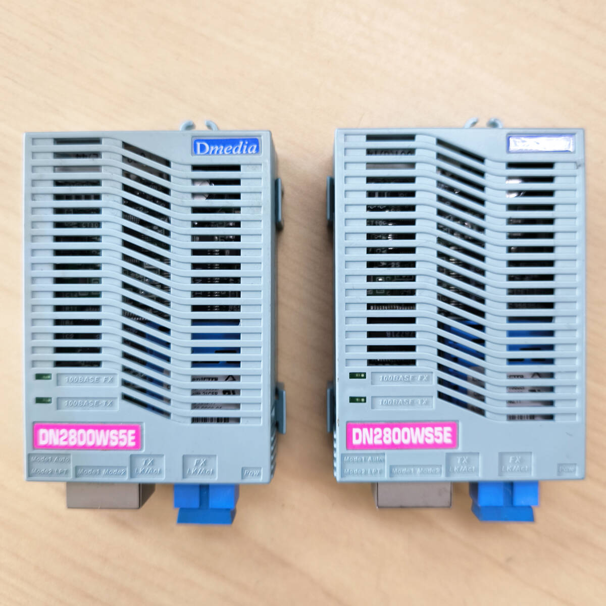 大電 DYDEN 10/100BASE-TX/FXメディアコンバータ DN5800SE 大電 DYDEN 10/100BASE-TX/FXメディアコンバータ DN5800SE