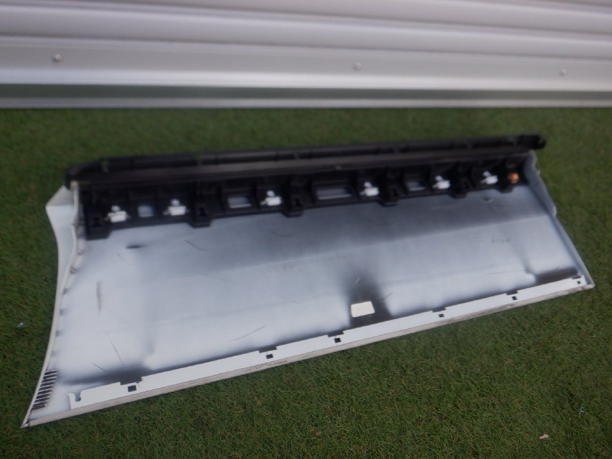 トヨタ純正 ZRR70W ZRR75W 70 ノア ヴォクシー GS G'S ドアパネル プロテクター リア スライド 右側(cè) 76905-28120 パールホワイト
