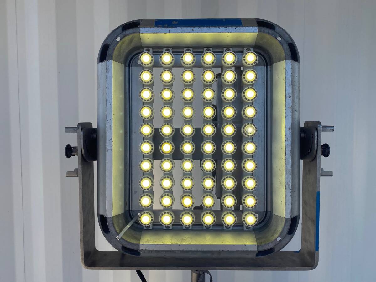 Yahoo!オークション - 福岡発 LED投光機(60W)WT-PCX-80W Yahoo!オークション - 福岡発 LED投光機(60W)WT-PCX-80W