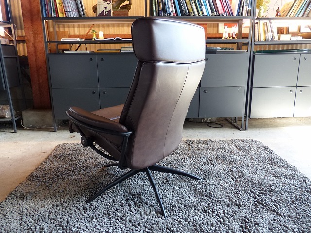 画像右1セットのみ|美品|エコーネス/EKORNES|TOKYO 画像右1セットのみ|美品|エコーネス/EKORNES|TOKYO