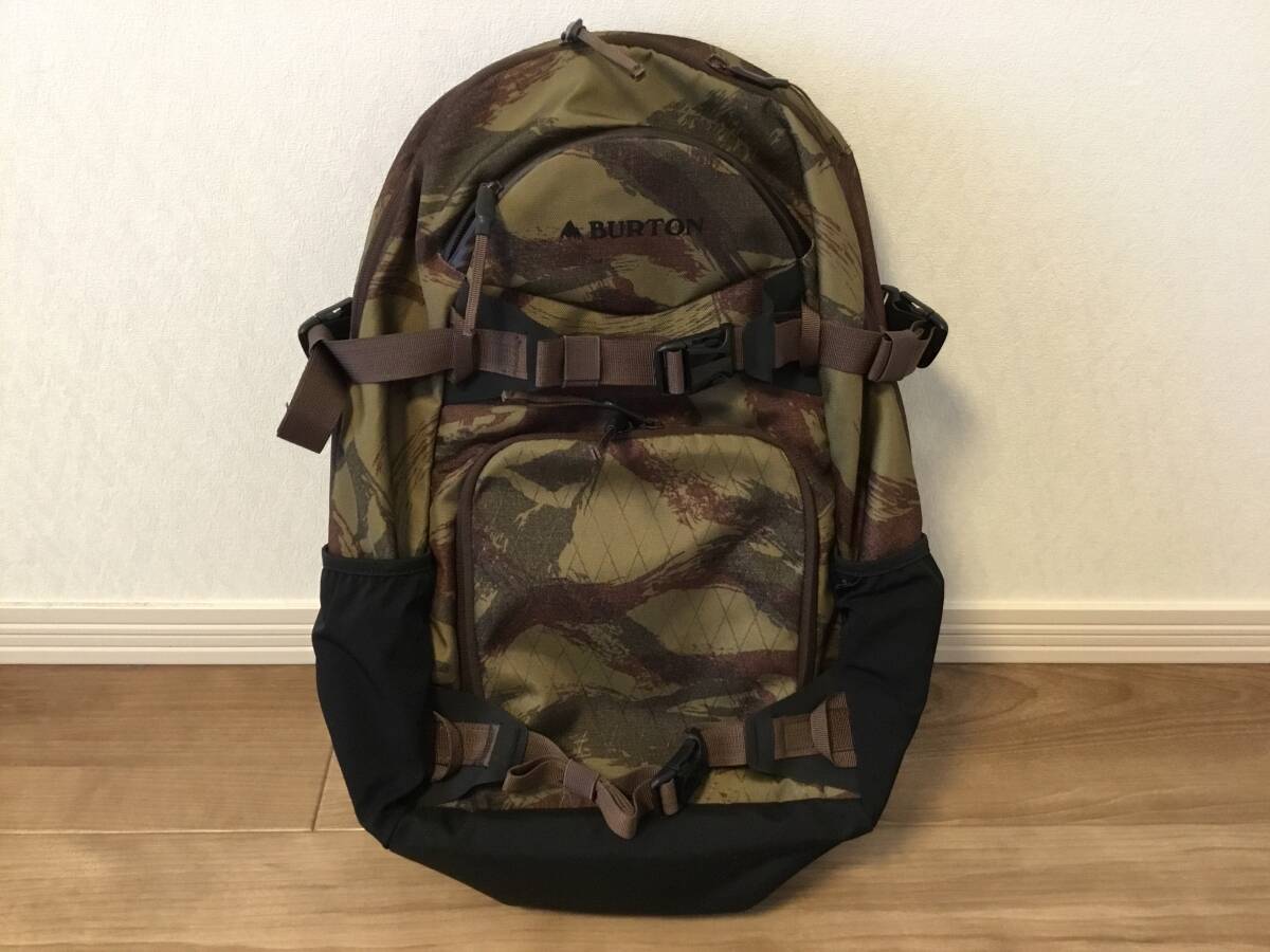 BURTON バックパック スノーボード 25L 迷彩柄 Yahoo!オークション - バートン Burton リュック 迷彩 中古品