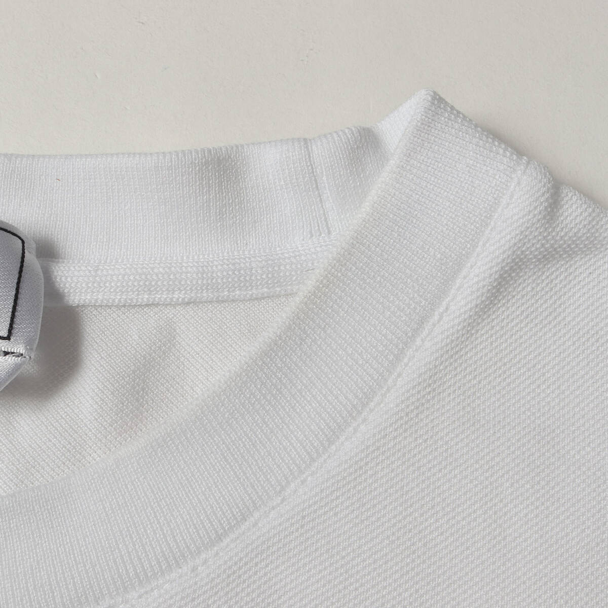 HERMES エルメス Tシャツ サイズ:XL 23SS 鹿の子 Hロゴ 刺繍 HERMES エルメス Tシャツ サイズ:XL 23SS 鹿の子 Hロゴ 刺繍