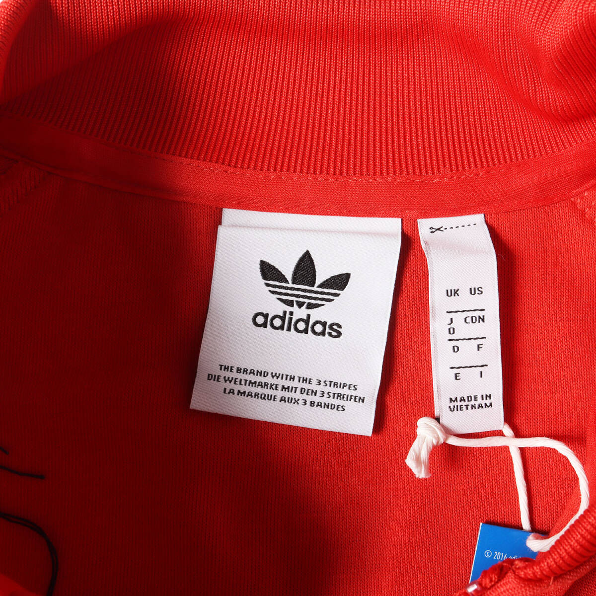 新品 adidas アディダス ジャケット サイズ:O スーパースター