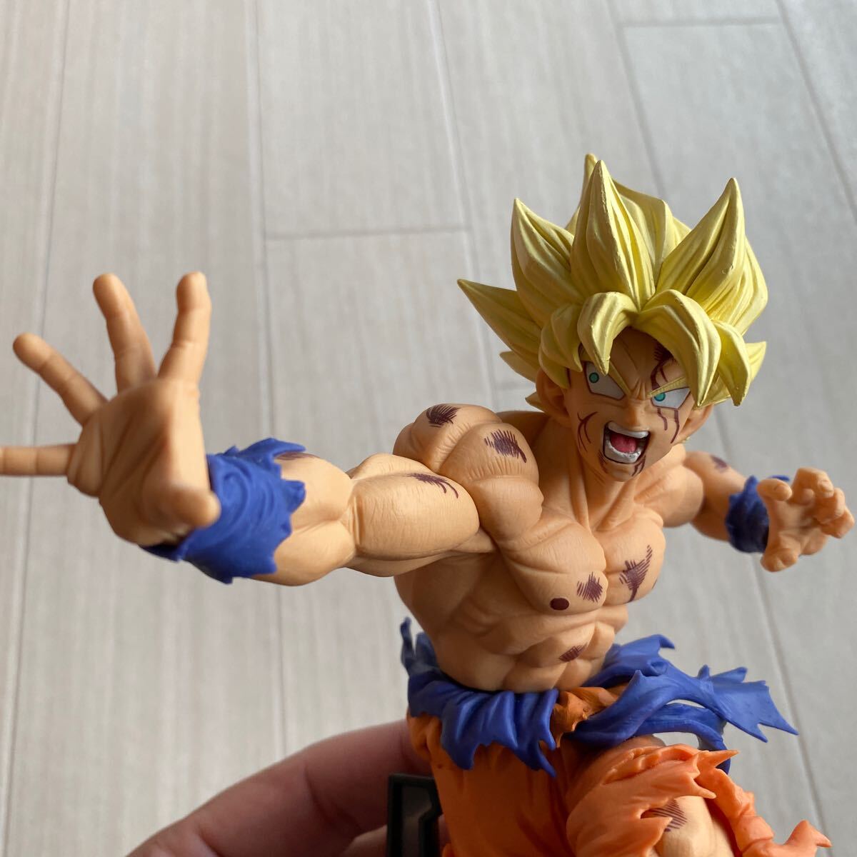 SCultures structure shape heaven under one budo .5.. one Monkey King Dragon Ball figure free shipping F33